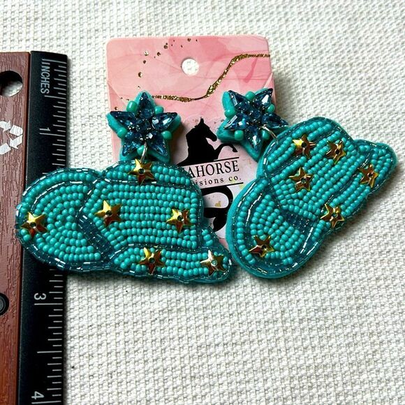 Western Themed Cowboy Hat Seed Bead Earrings - Picture 1 of 1